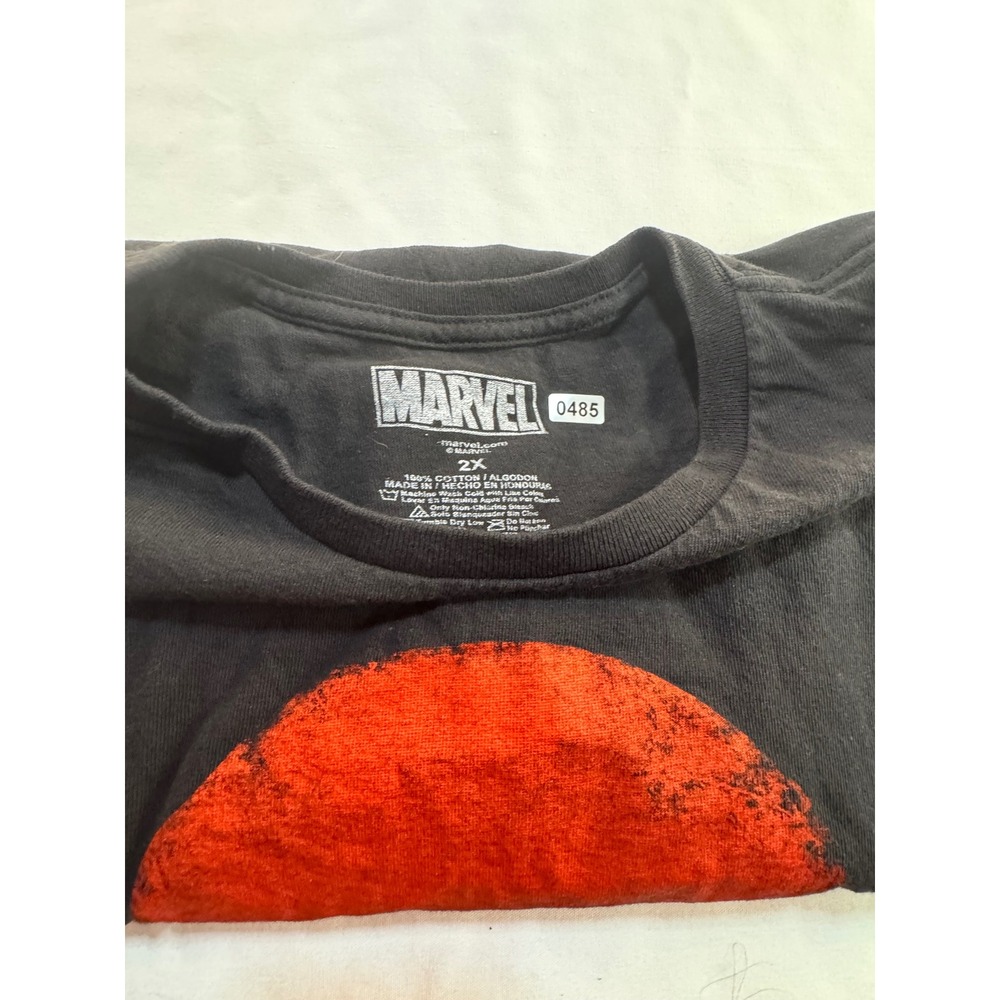 Marvel The Punisher Skull Graphic T-Shirt Mens 2X Black Red Logo Short Sleeve - Picture 6 of 6